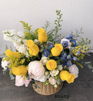 Modern Style Arrangement
